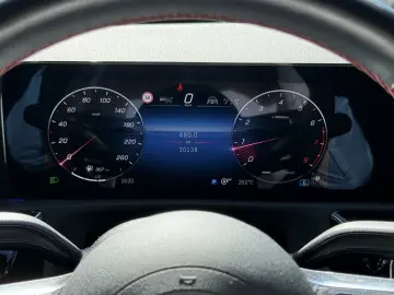 MERCEDES-BENZ CLA 250 4Matic 8G-DCT AMG Line Advanced Plus