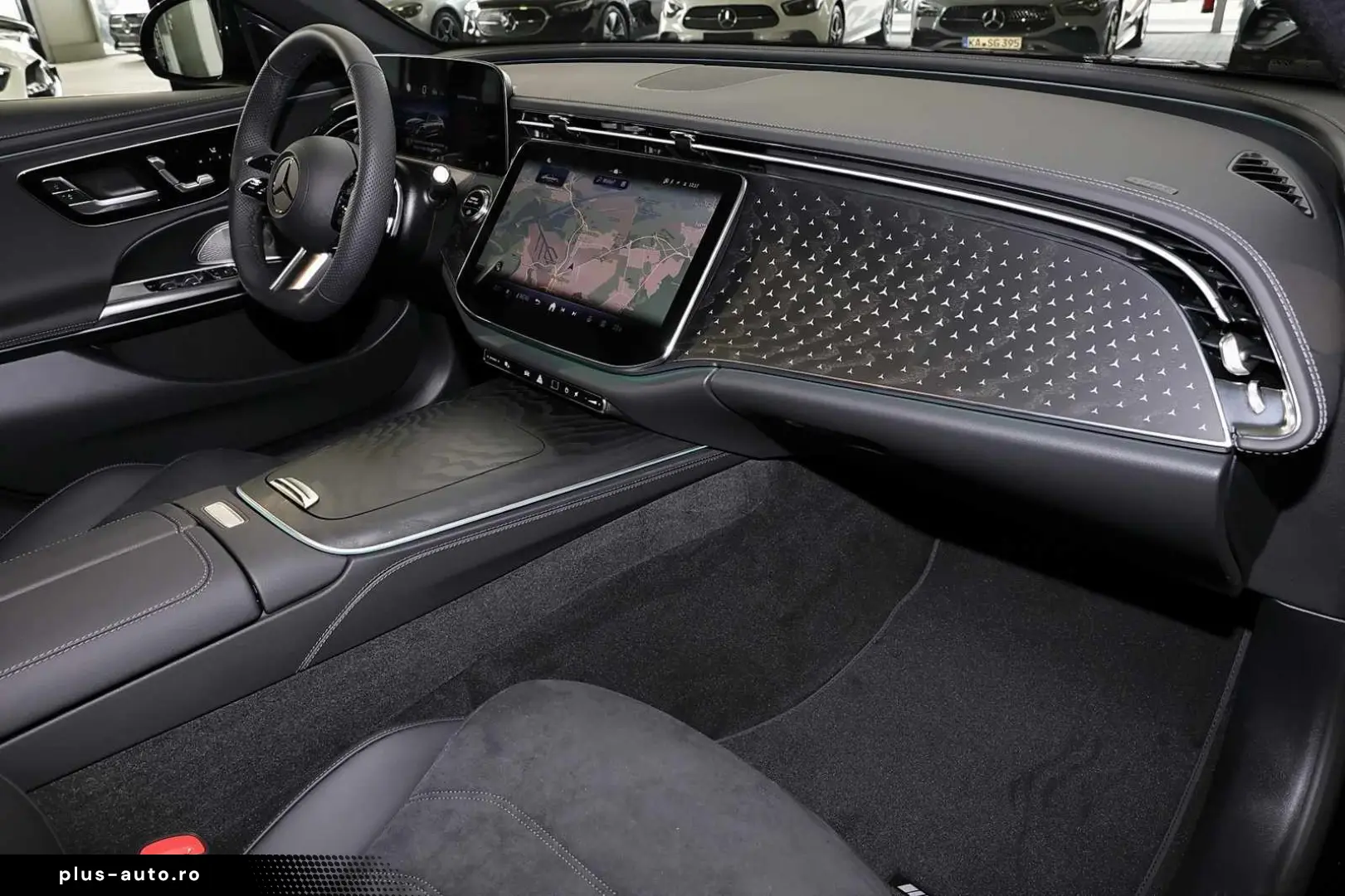 MERCEDES-BENZ E 220 d AMG MBUX DIG-LED 360 K Pano Di&hellip;
