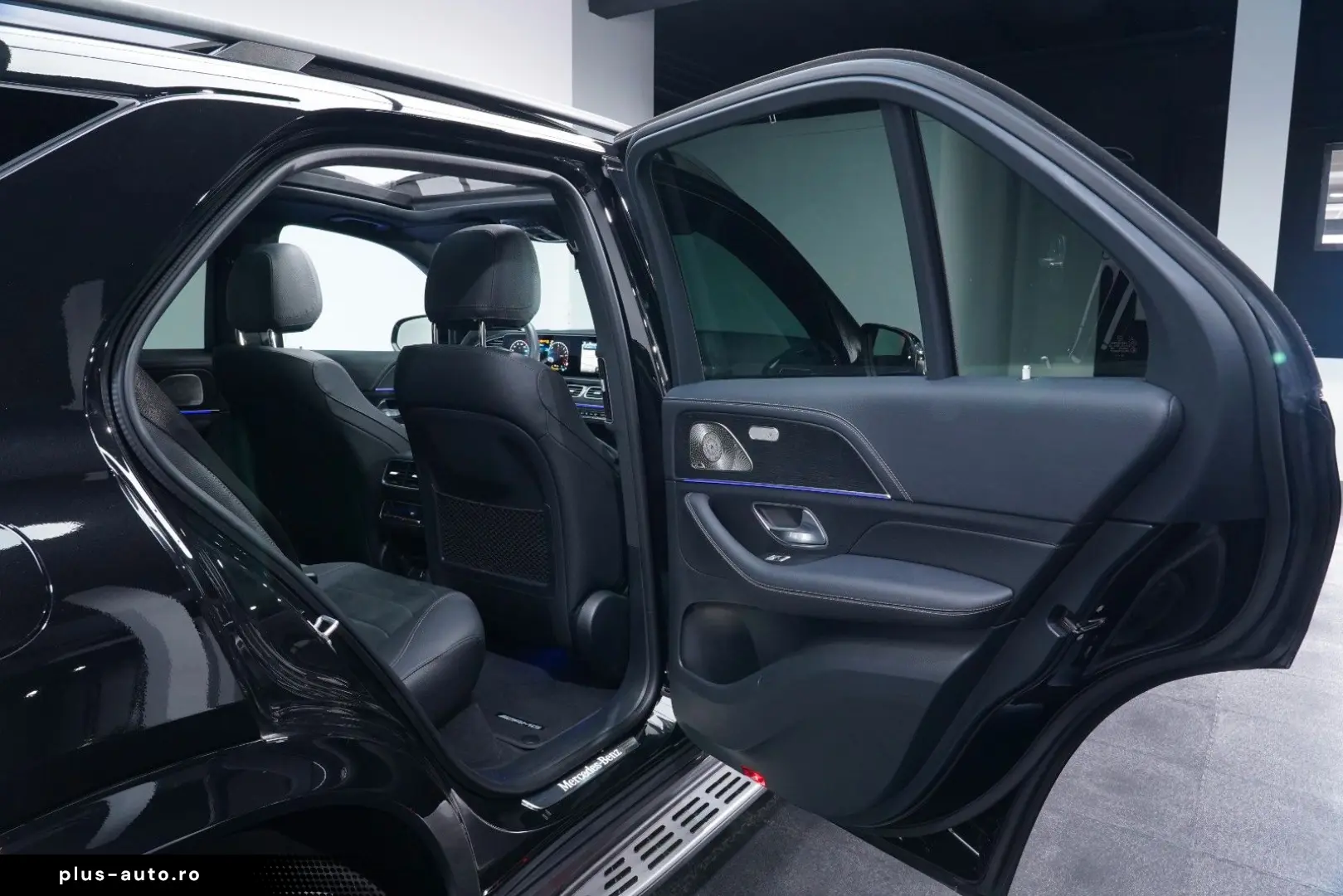 MERCEDES-BENZ GLE 350 de 4M 3xAMG PANO AIRMATIC EQ 2&hellip;