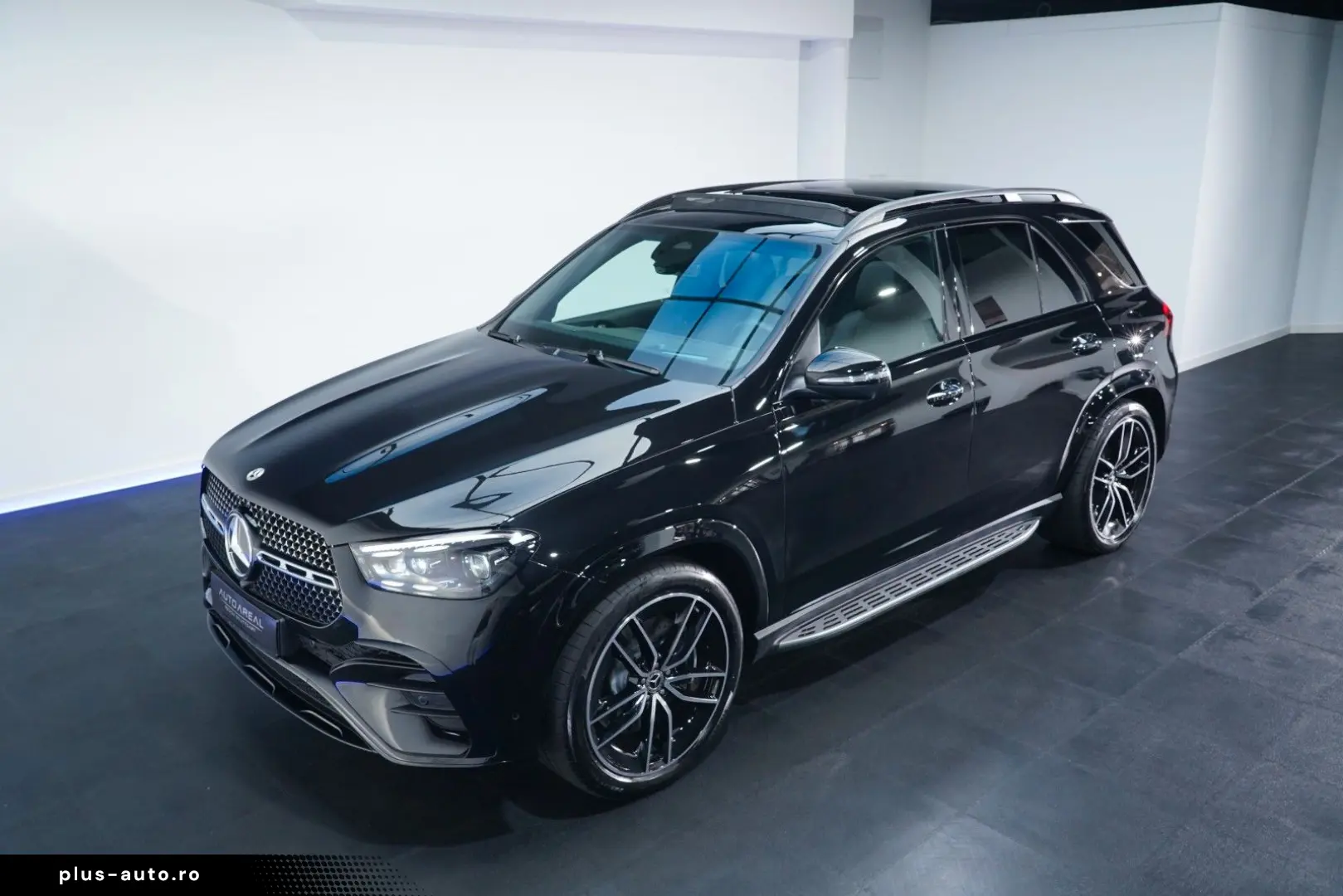 MERCEDES-BENZ GLE 350 de 4M 3xAMG PANO AIRMATIC EQ 2&hellip;