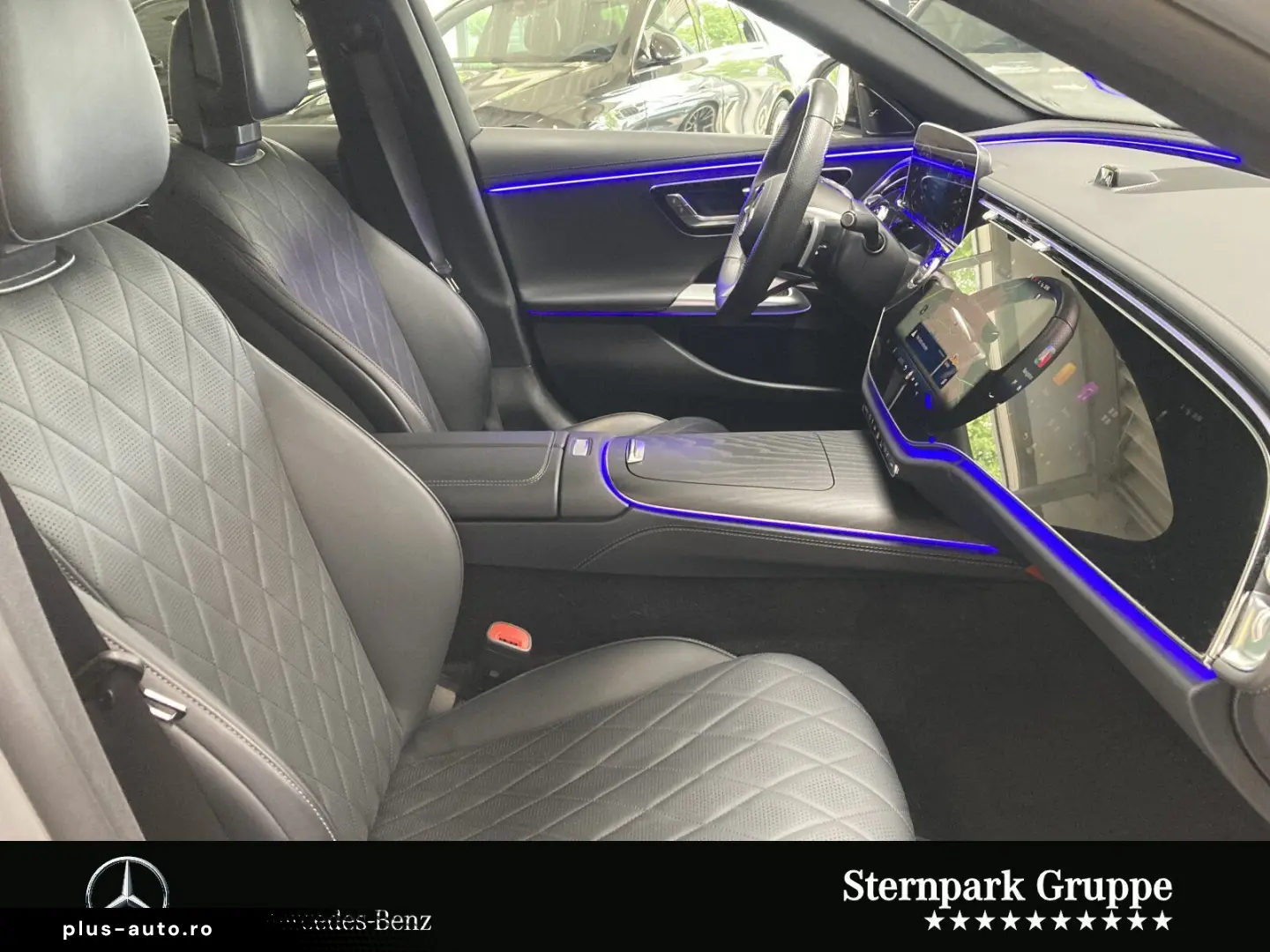 MERCEDES-BENZ E 300 de AMG Premium Super Pano Night &hellip;