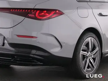 MERCEDES-BENZ CLA 250  EQ AMG Pano LED Night HUD Led…
