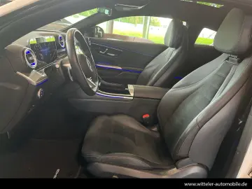 MERCEDES-BENZ CLE 200 Coupé AMG Line LED AHK PANO Ni…