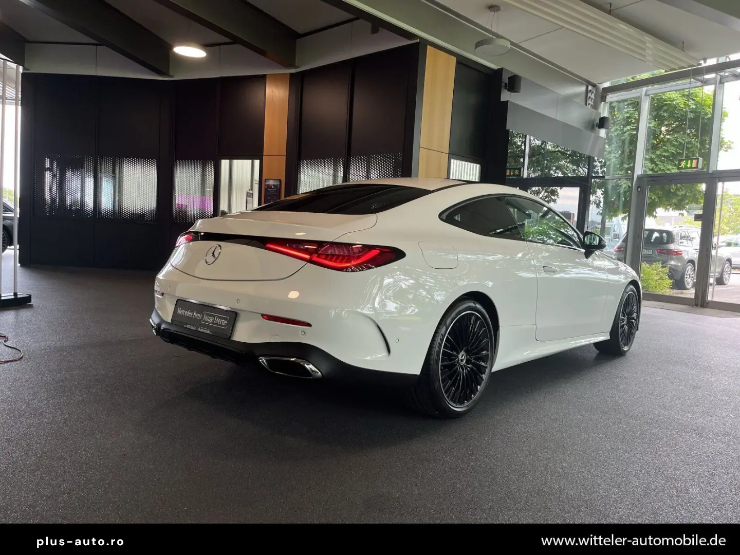 MERCEDES-BENZ CLE 200 Coupé AMG Line LED AHK PANO Ni&hellip;