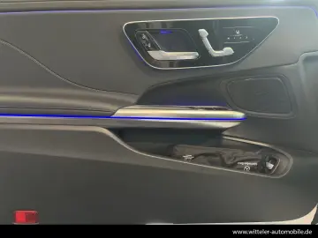 MERCEDES-BENZ CLE 200 Coupé AMG Line LED AHK PANO Ni…