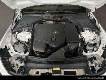 MERCEDES-BENZ CLE 200 Coupé AMG Line LED AHK PANO Ni…