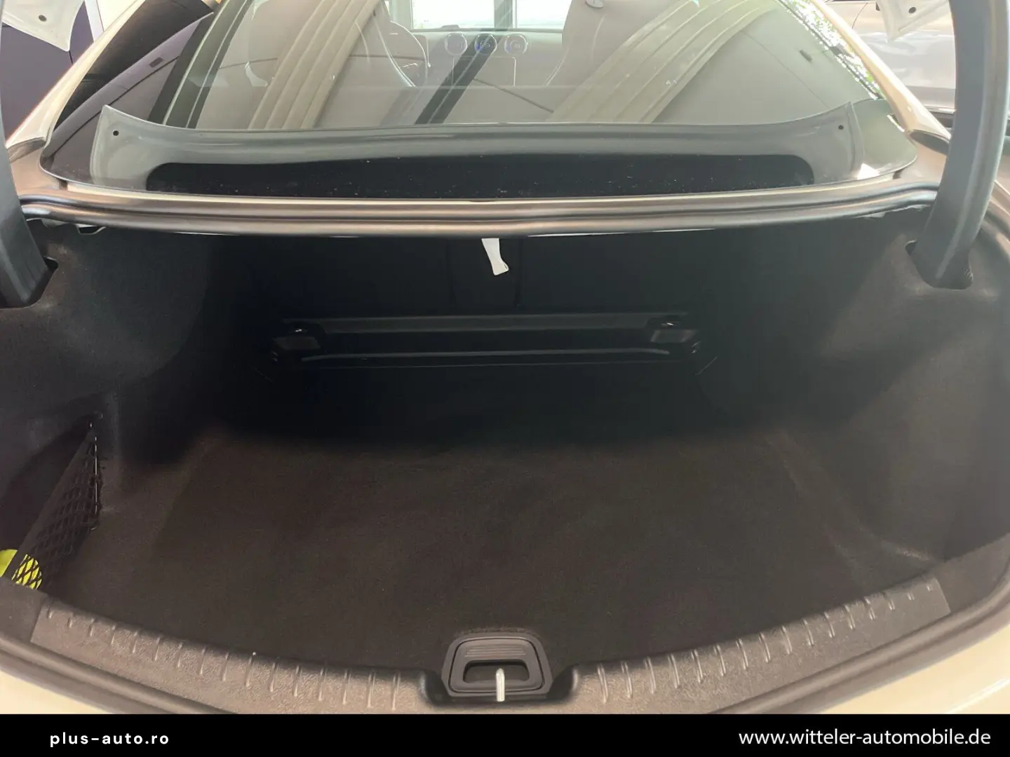 MERCEDES-BENZ CLE 200 Coupé AMG Line LED AHK PANO Ni&hellip;