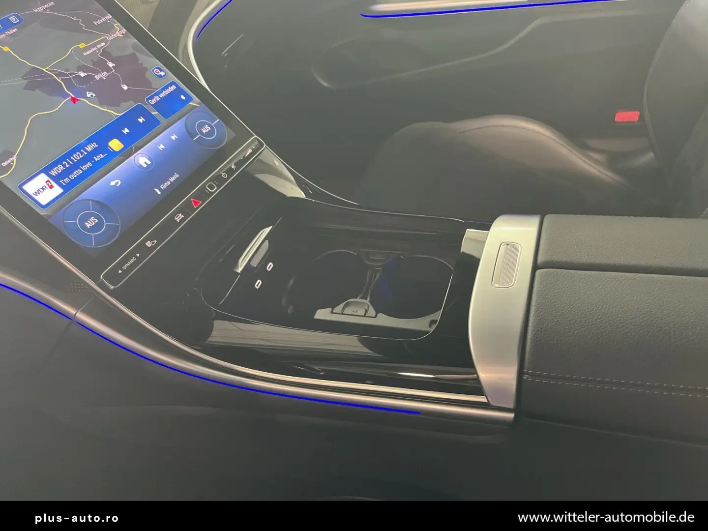 MERCEDES-BENZ CLE 200 Coupé AMG Line LED AHK PANO Ni&hellip;
