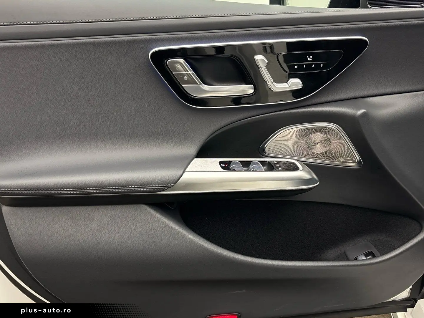 MERCEDES-BENZ E 220 d AMG Night Pano DigitalLight Di&hellip;