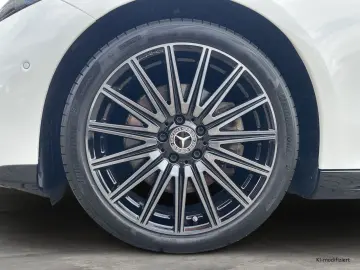 MERCEDES-BENZ CLA 250  EQ AMG PLUS PREMIUM 360 MULTIBEAM AHK