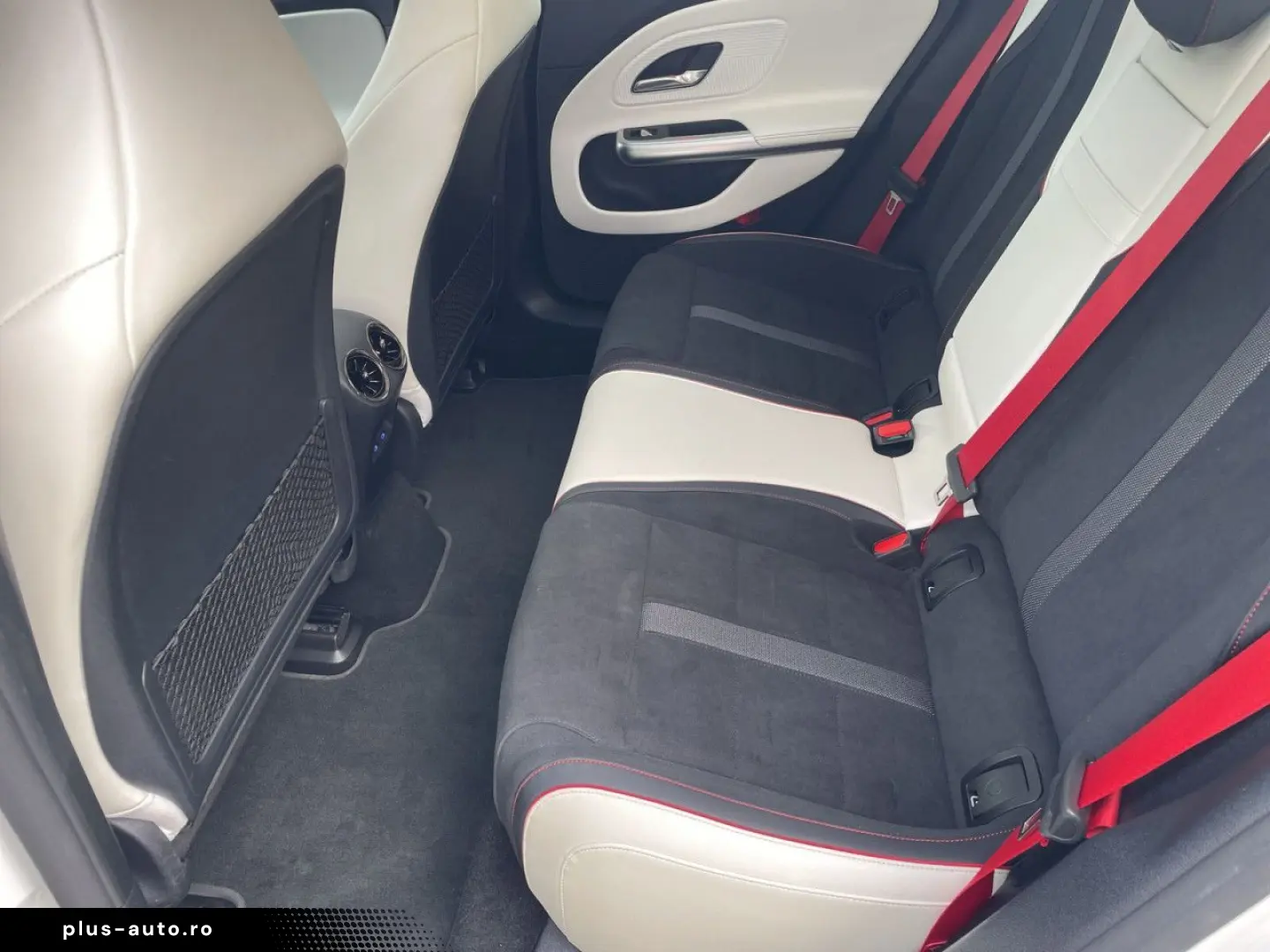 MERCEDES-BENZ CLA 250  EQ AMG PLUS PREMIUM 360 MULTIBEAM AHK