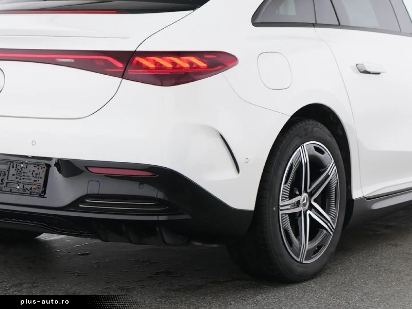 MERCEDES-BENZ EQE 300 AMG ADVANCED  NIGHT PANO 22KW &hellip;