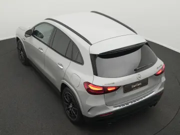 MERCEDES-BENZ Mercedes-AMG GLA 35 4MATIC Multi Kamer…