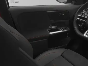 MERCEDES-BENZ Mercedes-AMG GLA 35 4MATIC Multi Kamer…