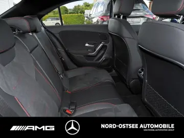 MERCEDES-BENZ A 220 d LIMO AMG PREMIUM WINTER-P KEYL…