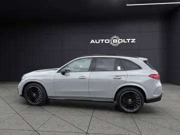 MERCEDES-BENZ GLC 200 4M AMG Pano Night AHK HUD 360