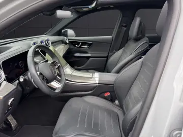 MERCEDES-BENZ GLC 200 4M AMG Pano Night AHK HUD 360