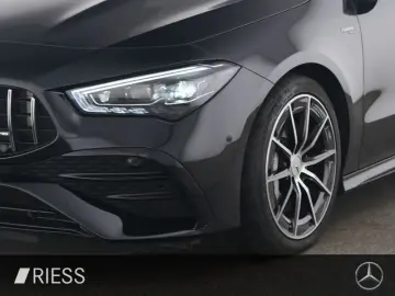 MERCEDES-BENZ CLA 35 AMG 4MATIC Coupé AUT Fernlichtass. Kam.
