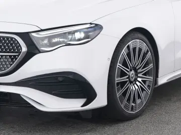MERCEDES-BENZ E 450 4M AMG-Sport DIGITAL Super Pano …