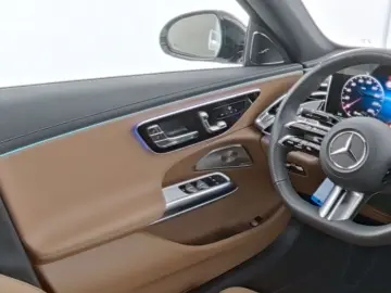MERCEDES-BENZ E 450 4M AMG-Sport DIGITAL Super Pano …