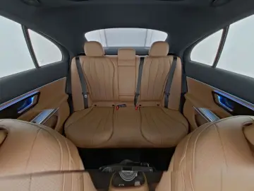 MERCEDES-BENZ E 450 4M AMG-Sport DIGITAL Super Pano …