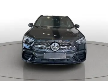 MERCEDES-BENZ GLA 220 d 4M AMG-Line Night AHK DISTRO…