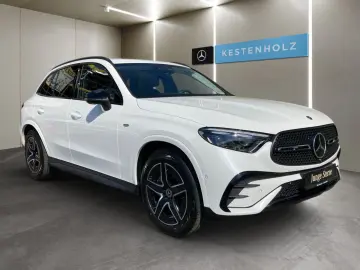 MERCEDES-BENZ GLC 300 de 4M AMG Fahrass WideScreen 360