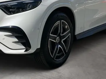MERCEDES-BENZ GLC 300 de 4M AMG Fahrass WideScreen 360