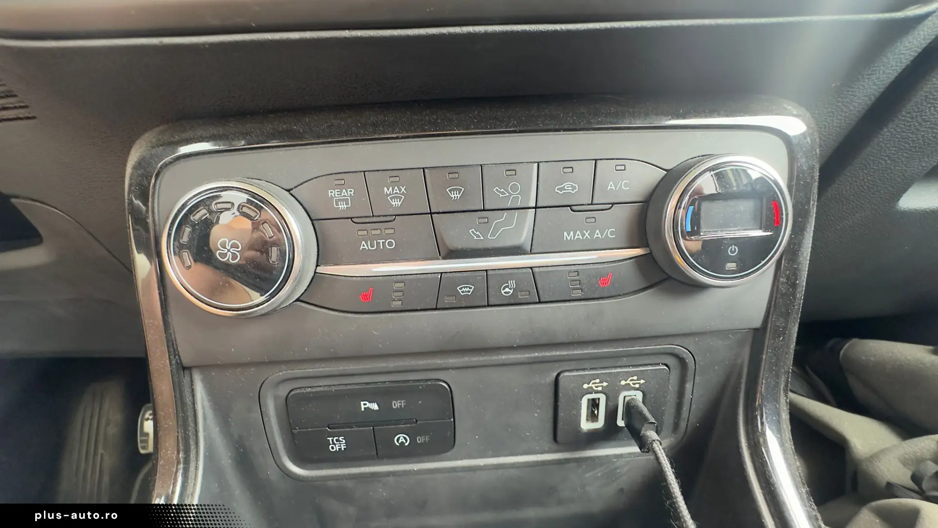 Ford EcoSport ST-Line 140CP LED