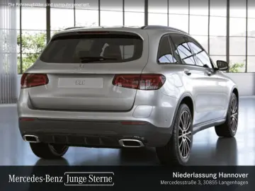 MERCEDES-BENZ GLC 300 de 4M AMG Night Pano Distr LED 360