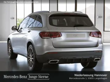 MERCEDES-BENZ GLC 300 de 4M AMG Night Pano Distr LED 360