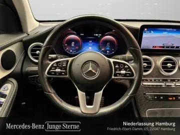 MERCEDES-BENZ GLC 300 de AMG Night Spur Dist 360  Pano LED