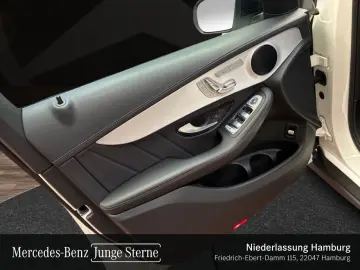 MERCEDES-BENZ GLC 300 de AMG Night Spur Dist 360  Pano LED