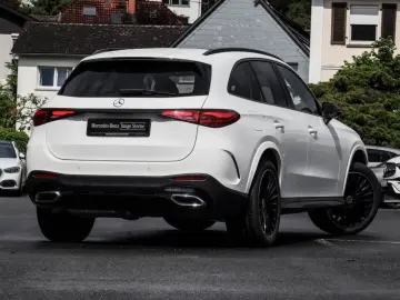 MERCEDES-BENZ GLC 300 de 4M AMG-Sport Technik Pano D…