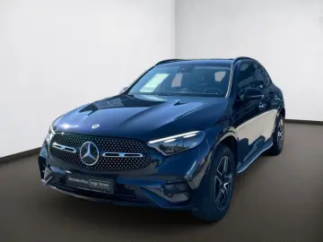 MERCEDES-BENZ GLC 300 e 4MATIC AMG Night Ambi Burm MBUX 360