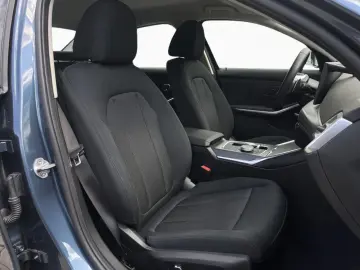 BMW 318d Limousine LED 360  HiFi HUD DA elSi KomZu