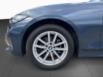 BMW 318d Limousine LED 360  HiFi HUD DA elSi KomZu
