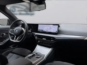 BMW 330i Touring xDrive M Sport ACC FL2 HiFi LED 3ZK