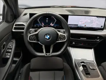 BMW 330i Touring xDrive M Sport ACC FL2 HiFi LED 3ZK