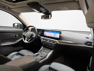 BMW 320d Touring xDrive ACC AHK STHZ SHZ PANO HiFi