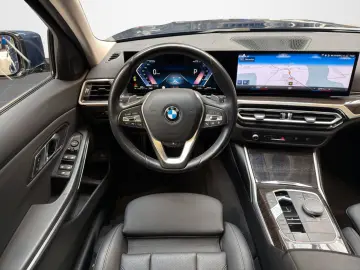 BMW 320d Touring xDrive ACC AHK STHZ SHZ PANO HiFi