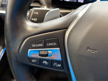 BMW 320d Touring xDrive ACC AHK HiFi LRHZ STHZ PANO