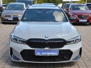 BMW 320 d Touring xDrive M Sport STANDH-PANO-CARBON