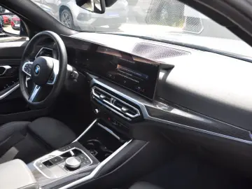 BMW 320 d Touring xDrive M Sport STANDH-PANO-CARBON