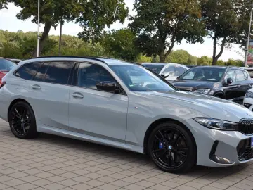 BMW 320 d Touring xDrive M Sport STANDH-PANO-CARBON