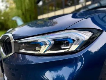 BMW 320 xDrive H&K AHK M-Fahrw. H-UP el. Sports. ACC