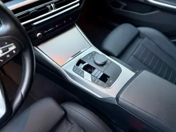 BMW 320 xDrive H&K AHK M-Fahrw. H-UP el. Sports. ACC