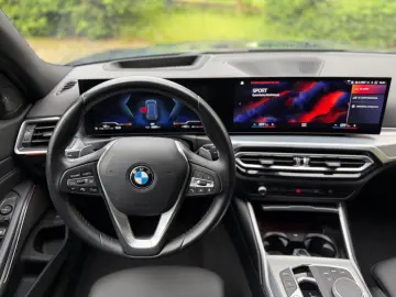 BMW 320 xDrive H&K AHK M-Fahrw. H-UP el. Sports. ACC