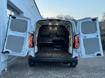 FORD Transit Custom E 320 L1 Trend RWD LED DAB PPS RF