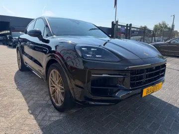 PORSCHE Cayenne Coupe 3.0 E-Hybrid